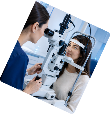 Eye diagnostic scan on a monitor